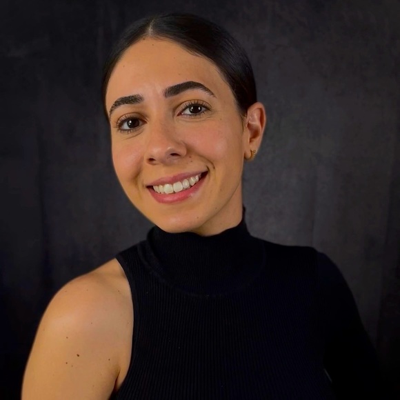 Meet your Posher, Noha - Picture 2 of 2